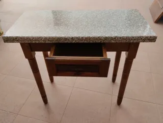 Tavolo da cucina in legno con 2 sgabelli in noce