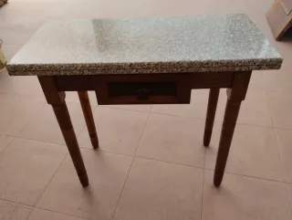 Tavolo da cucina in legno con 2 sgabelli in noce