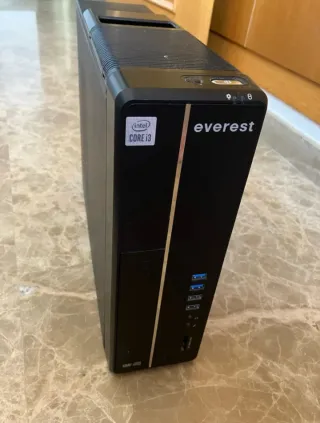 Ordenador de sobremesa torre PC