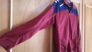 Chaqueta Kappa Media Cremallera Roja y Azul