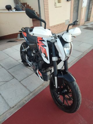 KTM Naked Moto vendo o CAMBIO por 4x4 o todoterren