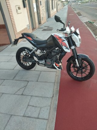 KTM Naked Moto vendo o CAMBIO por 4x4 o todoterren