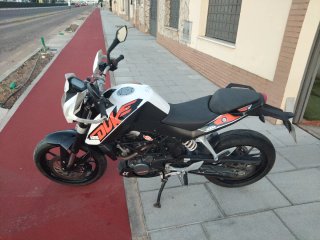 KTM Naked Moto vendo o CAMBIO por 4x4 o todoterren