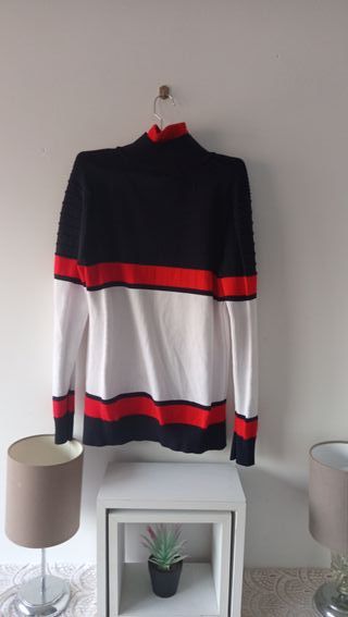Jersey rayas negro, blanco y rojo