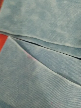 Conjunto deportivo azul