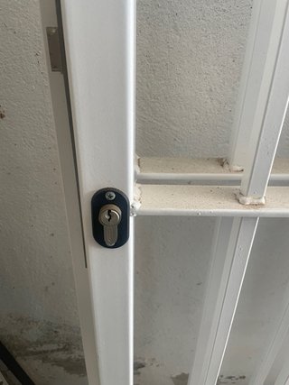 Rejas para ventanas blancas x 2.