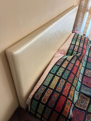 Cabezal de cama matrimonio polipiel beige