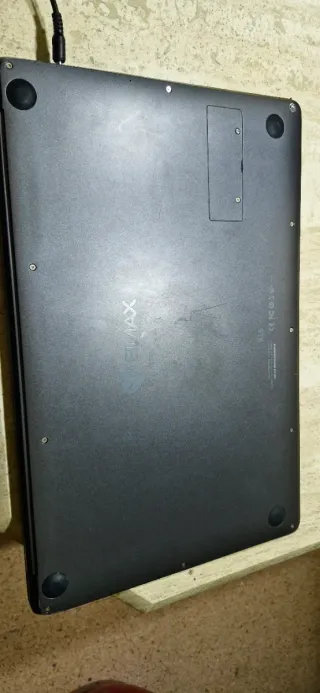 Portátil BMAX X15 Piezas