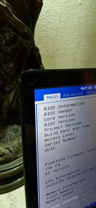 Portátil BMAX X15 Piezas