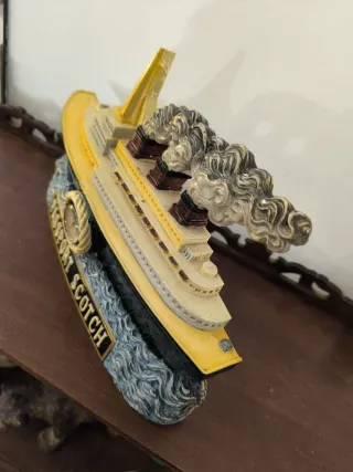 Passport Scotch Barco Colección