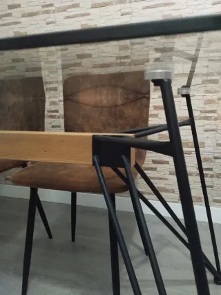 Mesa de comedor cristal y metal