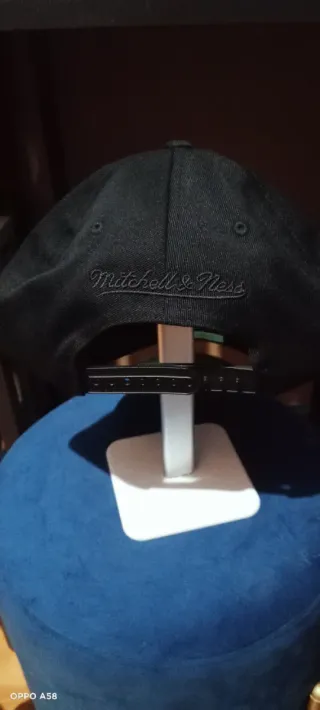 Gorra Mitchell & Ness San Antonio Spurs Negra