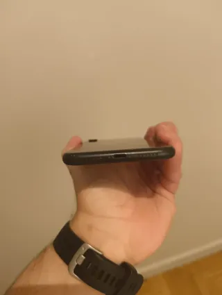 iPhone XR 64 GB Negro