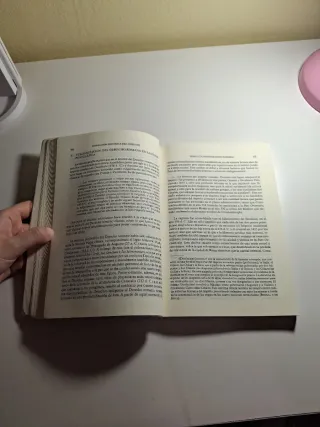 Formación histórica del Derecho: Del primitivis...