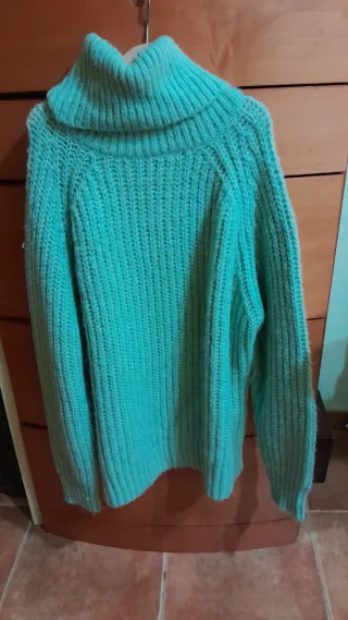 Jersey cuello alto verde agua