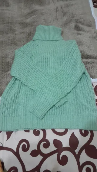 Jersey cuello alto verde agua