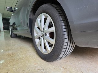 Volkswagen Golf VI 1.6 TDI Sport variant 2011