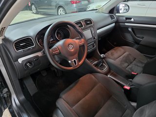 Volkswagen Golf VI 1.6 TDI Sport variant 2011
