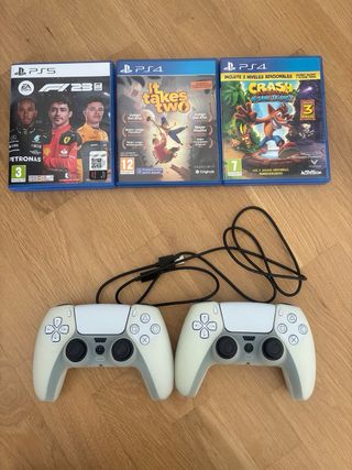 PlayStation 5 + mandos + juegos