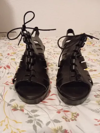Zapatos de tacón con plataforma piel