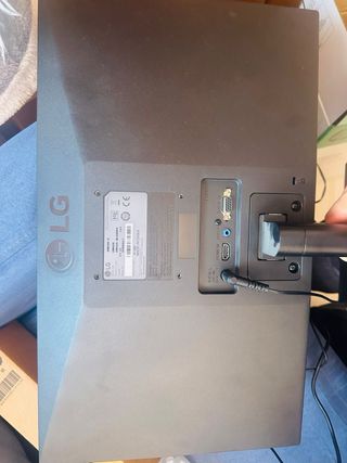 Ordenador LG con teclado