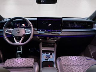 Volkswagen Tayron R-Line 1.5 eTSI 110 kW (150 CV) DSG