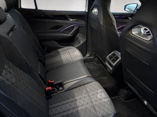 Volkswagen Tayron R-Line 1.5 eTSI 110 kW (150 CV) DSG