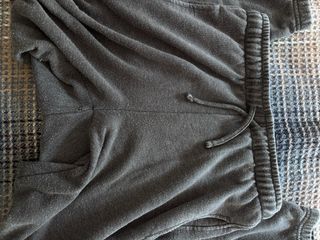 Pantalón de chándal gris
