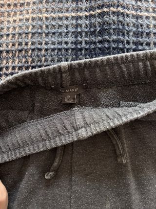 Pantalón de chándal gris