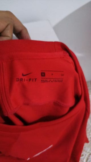 Camiseta Nike Entrenamiento Roja