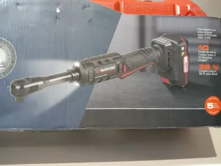 Trinquete PARKSIDE 20V con Batería y Cargador