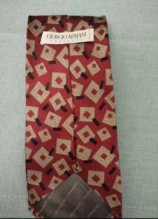 Corbatas Armani Beige y Roja