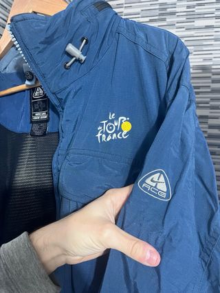 Parka Nike ACG Tour de Francia Talla L