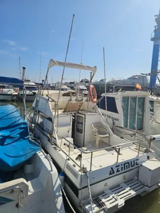 Barco Bayliner fly 7 metros de eslora, Diesel 230c