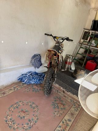 Moto IMR 160 Cross Roja y Blanca