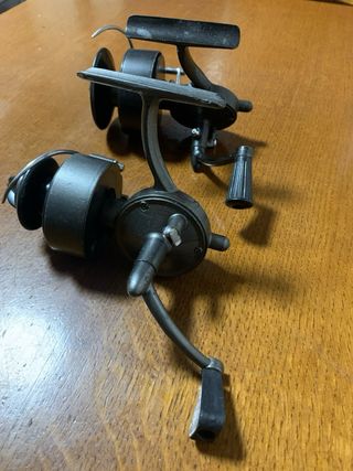2 carretes de pesca Sagarra Nuevos