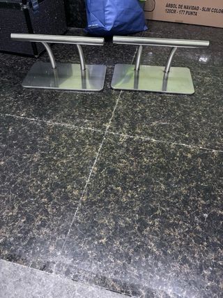 Reposapiés de peluquería de acero inoxidable