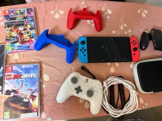 Nintendo Switch OLED Azul/Vermelho