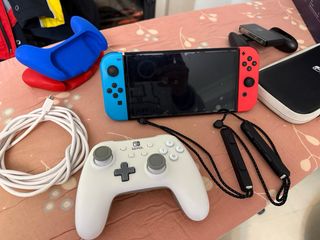 Nintendo Switch OLED Azul/Vermelho