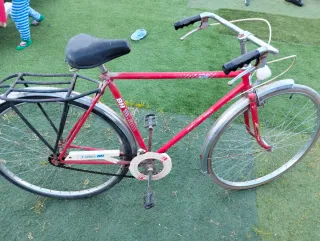 Bicicleta BH Clásica Roja
