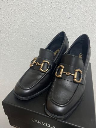 Zapatos Carmela Negros Talla 38