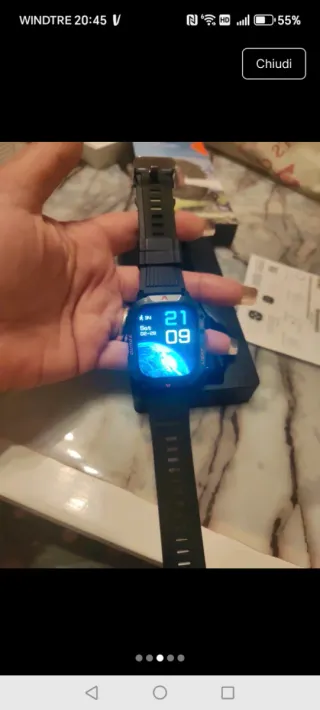 Smartwatch Nero e Arancione