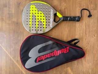 Pala de pádel Bullpadel Indica