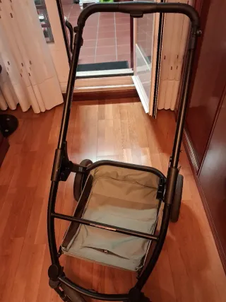 Carrito de bebé capazo