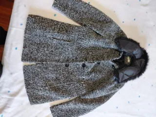 Abrigo Punto Roma Gris