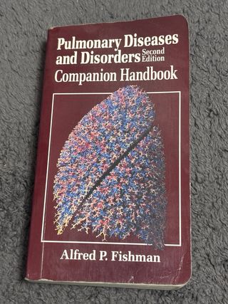 Libros antiguos de medicina.