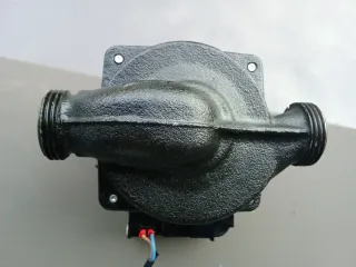 Bomba de agua Wilo 15/7-50/PWM3