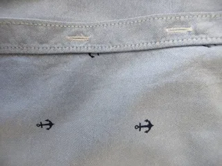 Camisa azul estampado anclas 18 meses