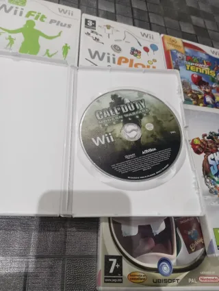 Lote 7 juegos + 2 volantes Wii: Mario Tennis, Wii