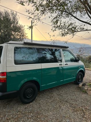 Volkswagen Transporter T5 2005